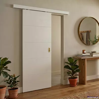 Bīdāmās iekšdurvis City Line Balta emalija RAL 9003