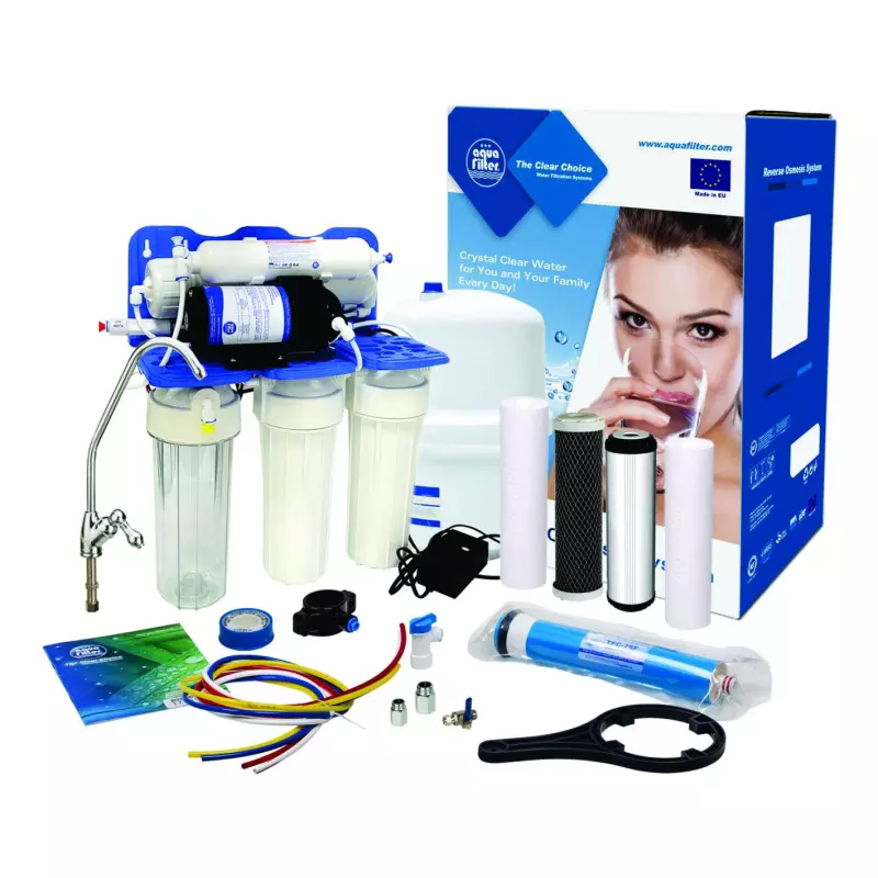 Piecu pakāpju reversās osmozes filtrācijas sistēma ar sūkni Aquafilter