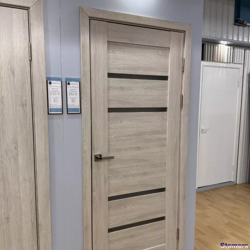 Durvis Amaja 02 (PE-02) Sudraba ozols EKOfinierējums